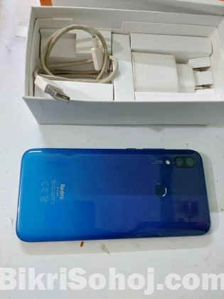 Redmi 7 Mobile Phone